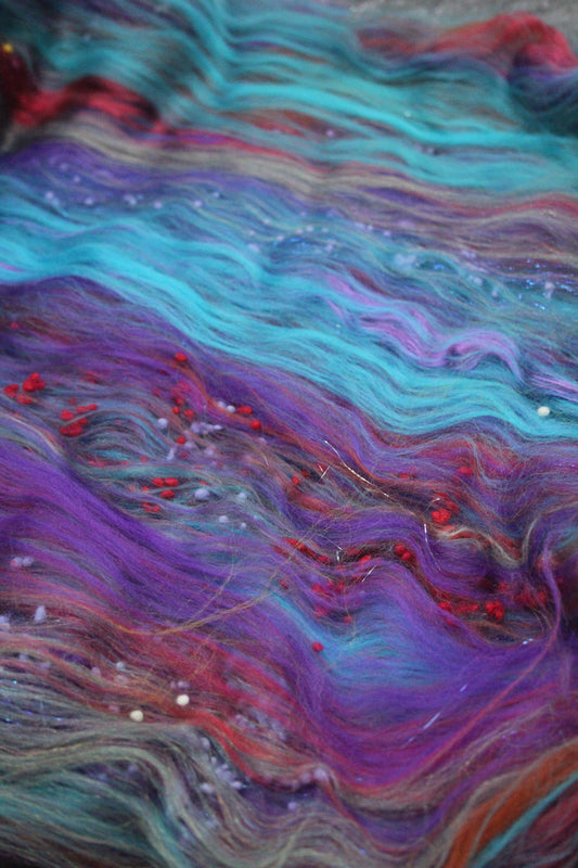 Merino Art Batt  - Purple Blue - NEPPS - 121 grams 4.2 oz - Wool for felting, spinning and weaving