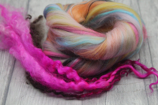 Merino Wool Blend - Pink Black Yellow  - 18 grams / 0.6 oz  - Fibre for felting, weaving or spinning