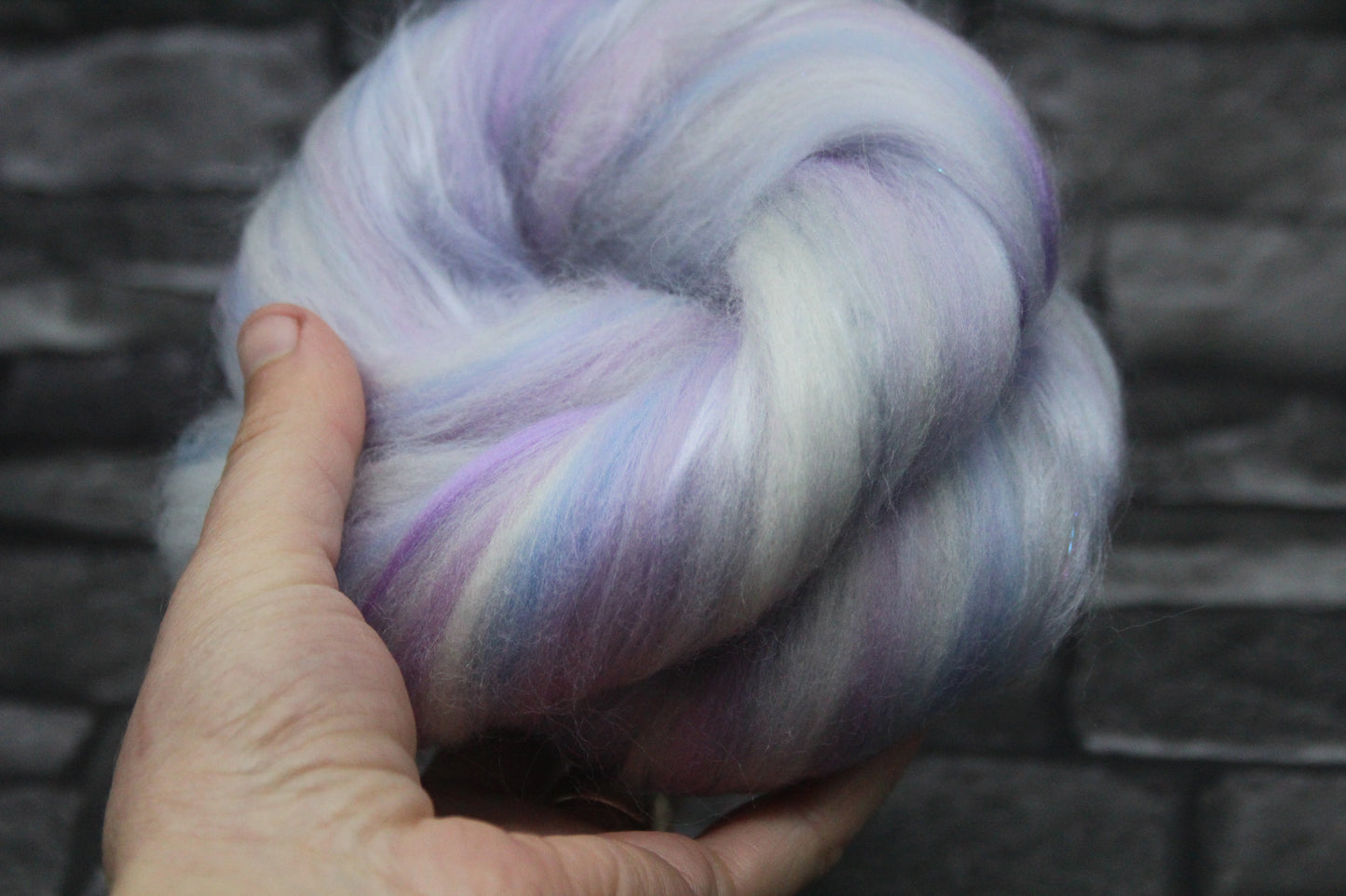 Merino Wool Blend - Grey White Purple - 23 grams / 0.8 oz - Fibre for felting, spinning and weaving