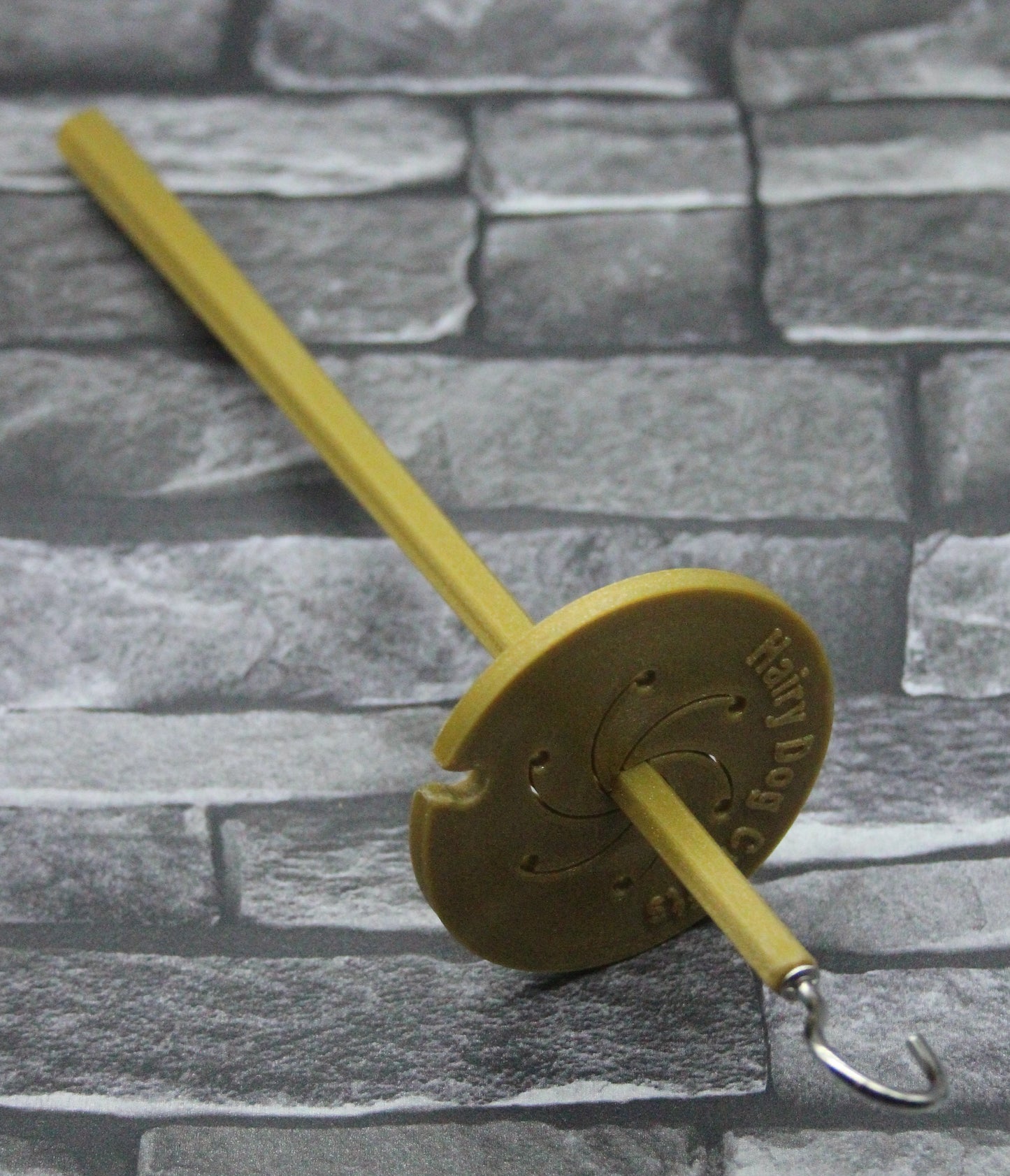 Top Whorl Spindle - (Imperfect) - Flat Pack - Glittery Gold (Bigger, silver hook)