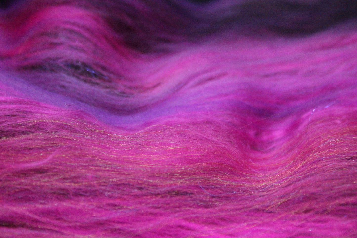 Merino Art Batt  - Pink Black Purple - 114 grams 4 oz - Wool for felting, spinning and weaving