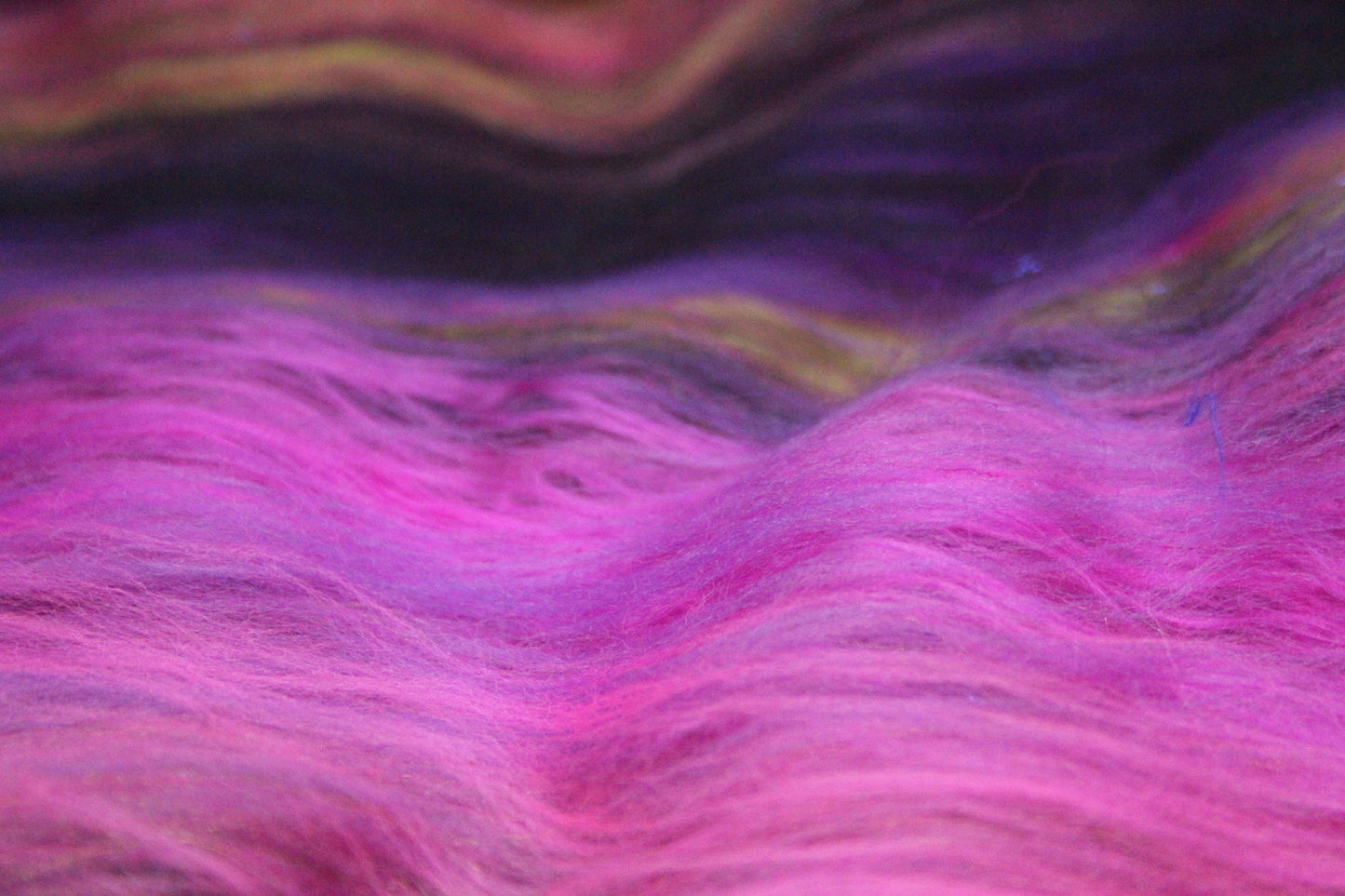 Merino Art Batt  - Pink Black Purple - 114 grams 4 oz - Wool for felting, spinning and weaving