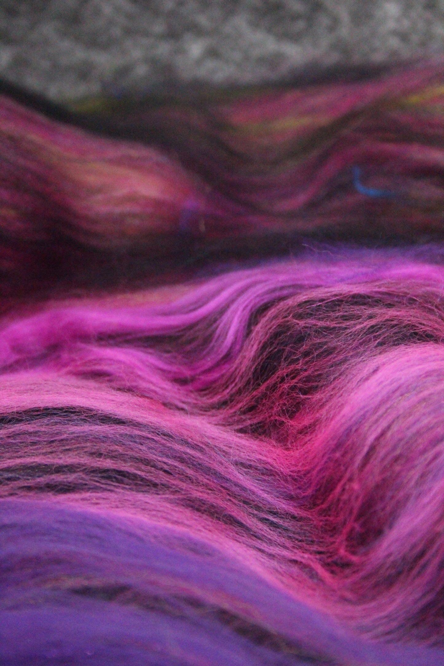 Merino Art Batt  - Pink Black Purple - 114 grams 4 oz - Wool for felting, spinning and weaving