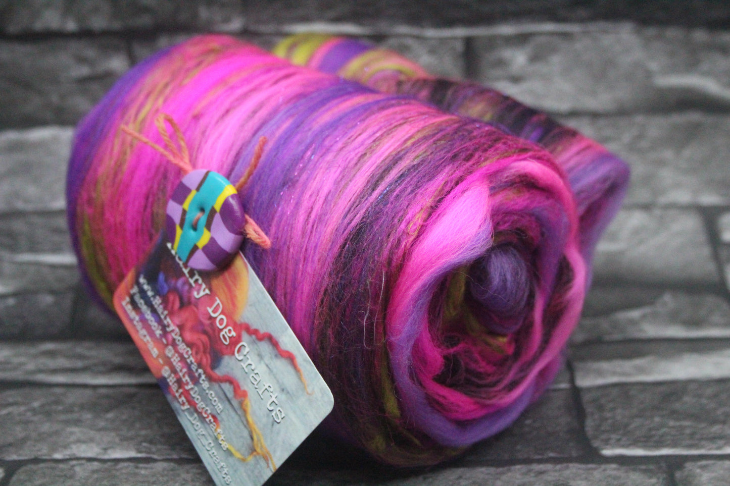 Merino Art Batt  - Pink Black Purple - 114 grams 4 oz - Wool for felting, spinning and weaving