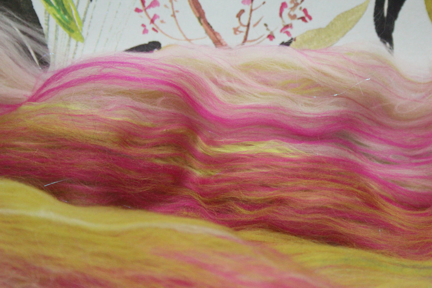 Supersoft Merino Art Batt  - Pink Green - 66 grams 2.3 oz - Wool for felting, spinning and weaving