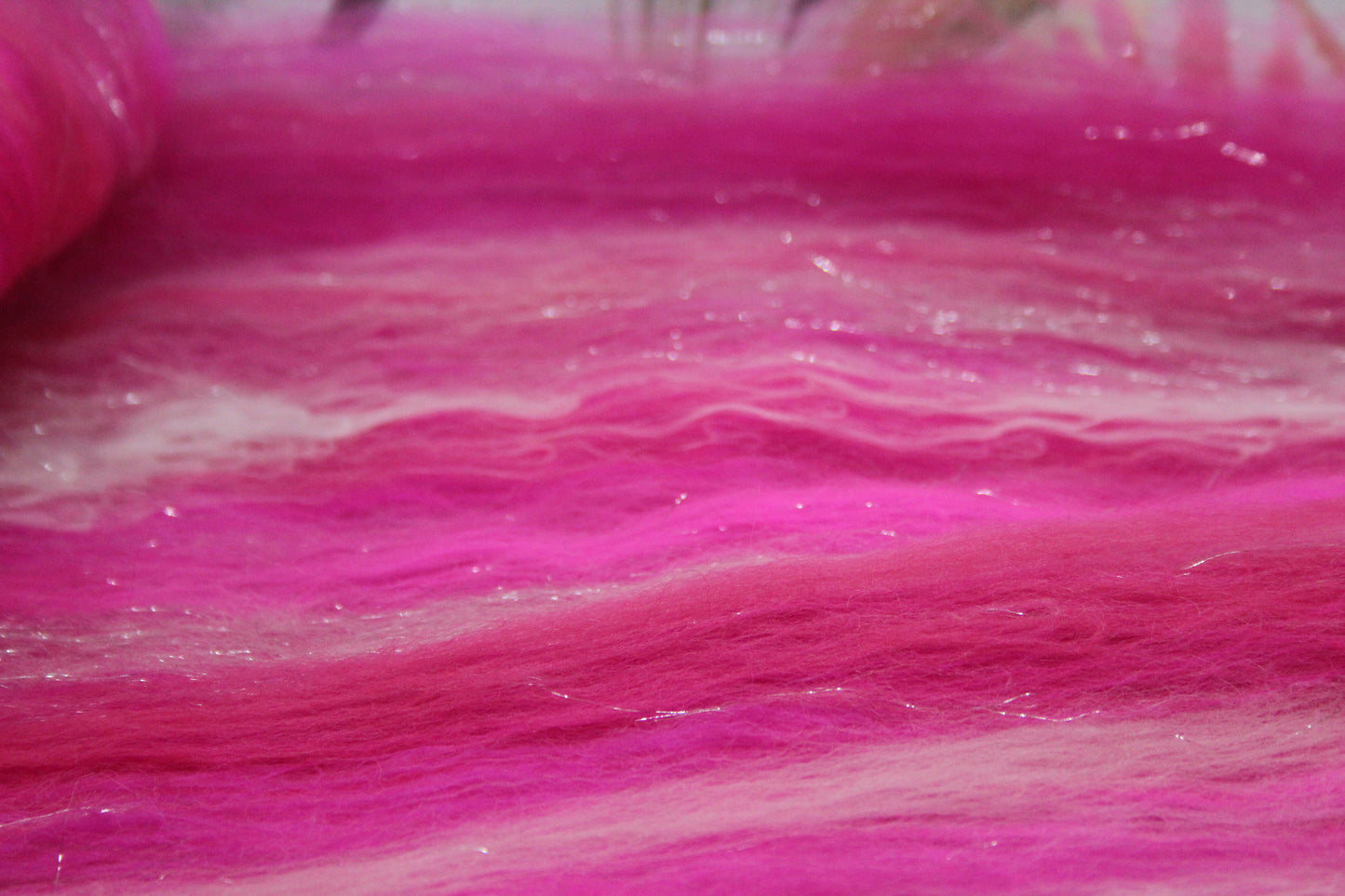 Merino Art Batt  - Pink - 86 grams 3 oz - Wool for felting, spinning and weaving