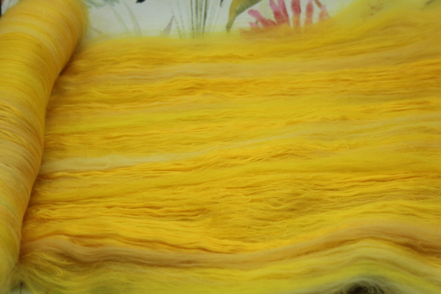 Merino Art Batt  - Yellow - 73 grams 2.5 oz - Wool for felting, spinning and weaving