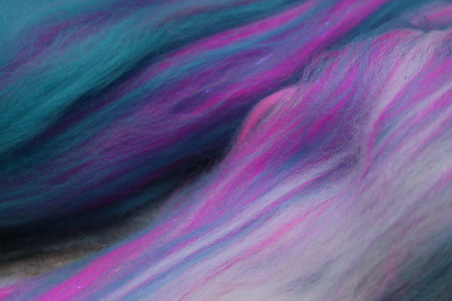 Wool Blend - Pink Turquoise- 56 grams / 1.9 oz  - Fibre for felting, weaving or spinning