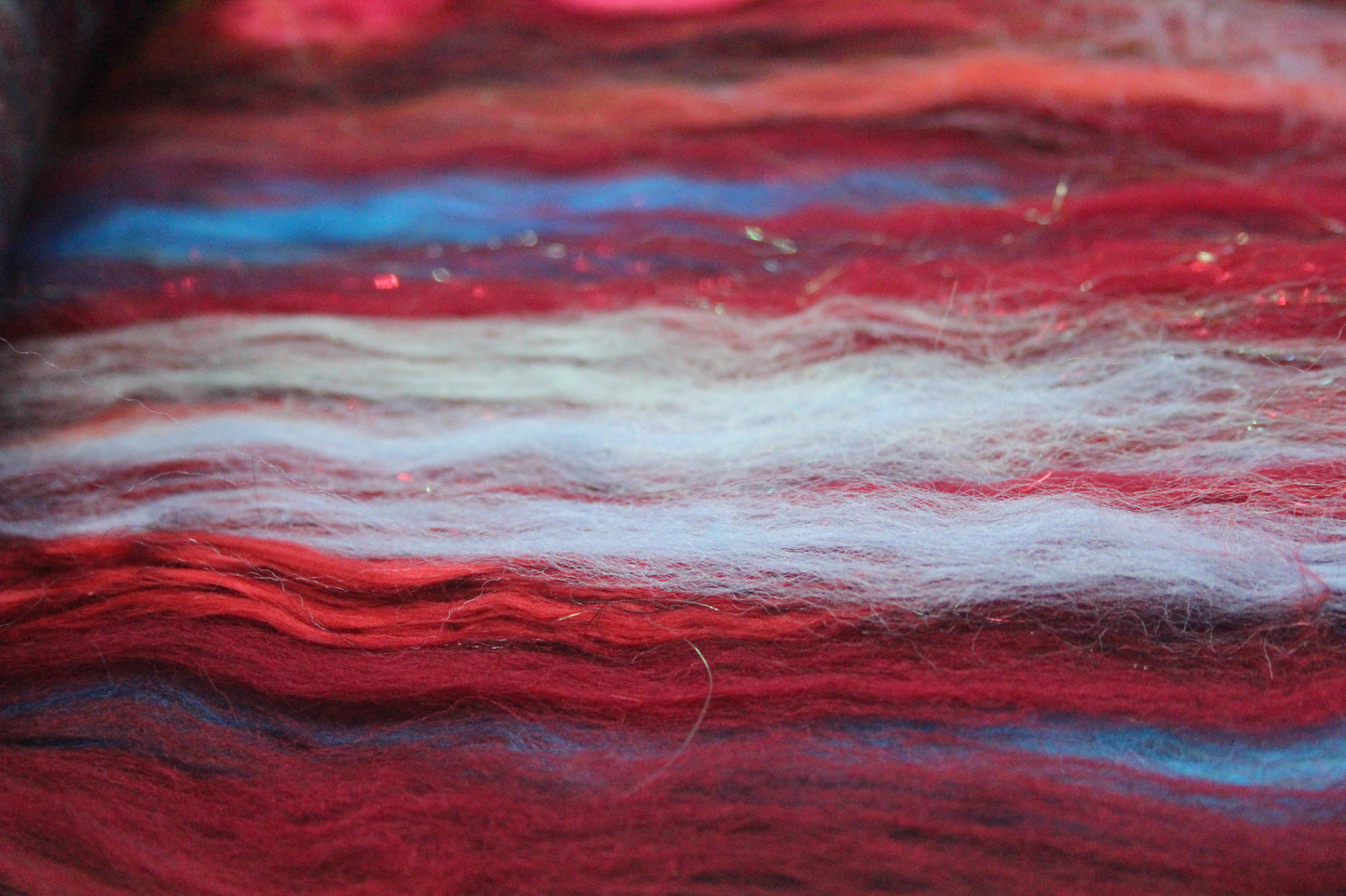 Merino Art Batt  - Red - 101 grams 3.5 oz - Wool for felting, spinning and weaving