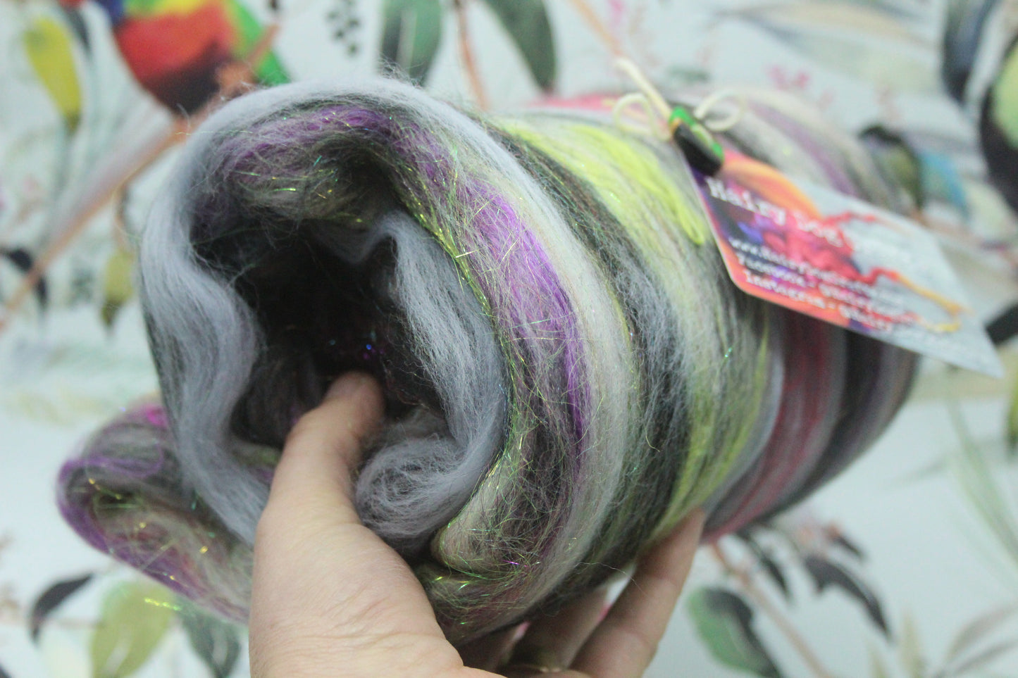 Merino Art Batt  - White Grey Black - 84 grams 2.9 oz - Wool for felting, spinning and weaving