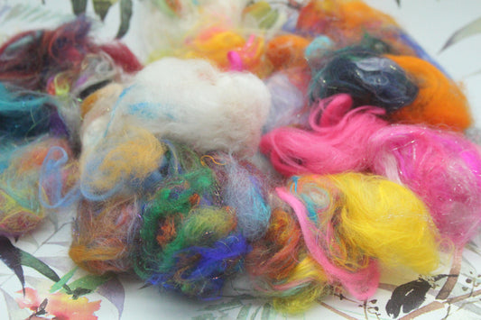 16 Grams of Carding Scraps
