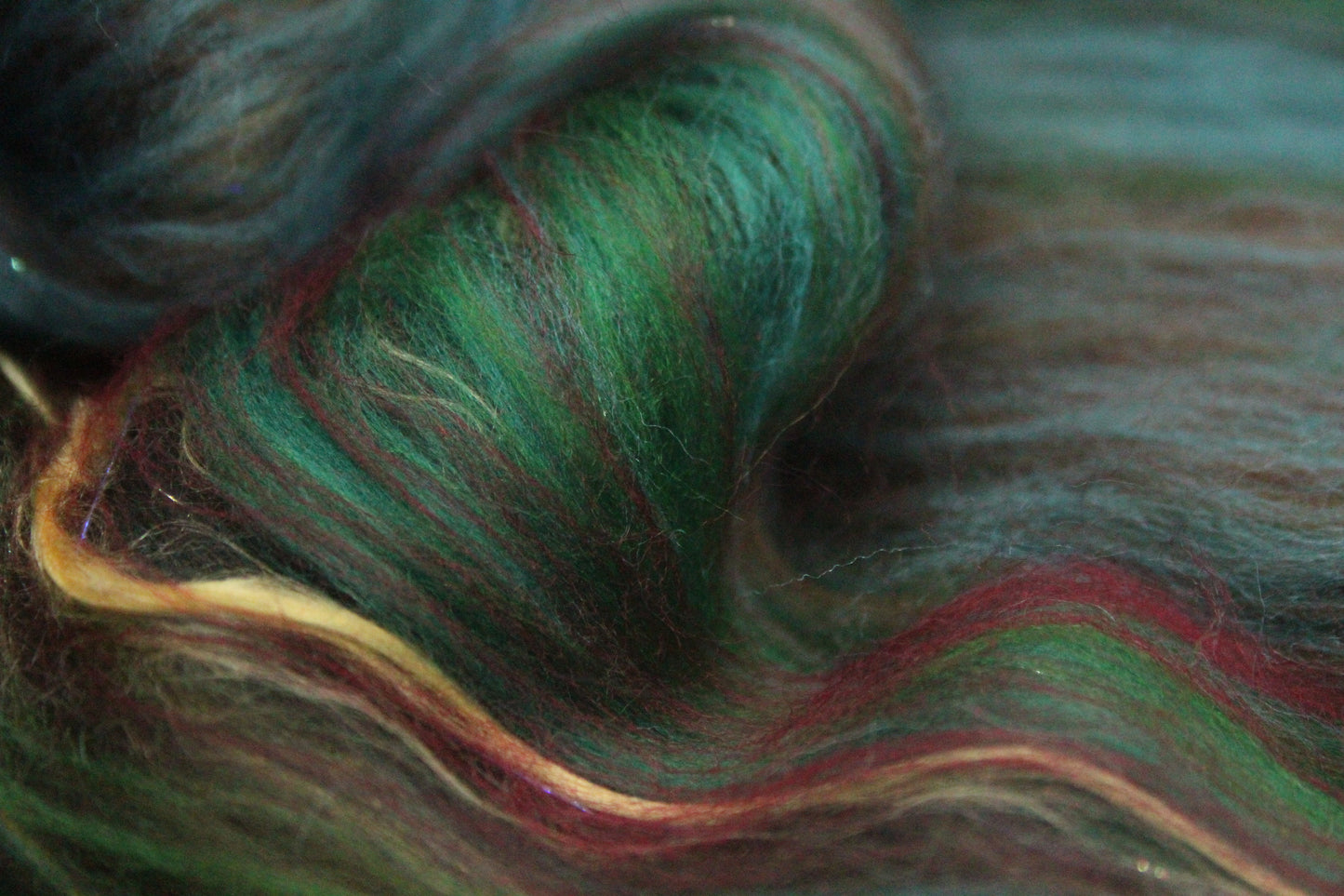Merino Art Batt  - Red Green Brown - 67 grams 2.3 oz - Wool for felting, spinning and weaving