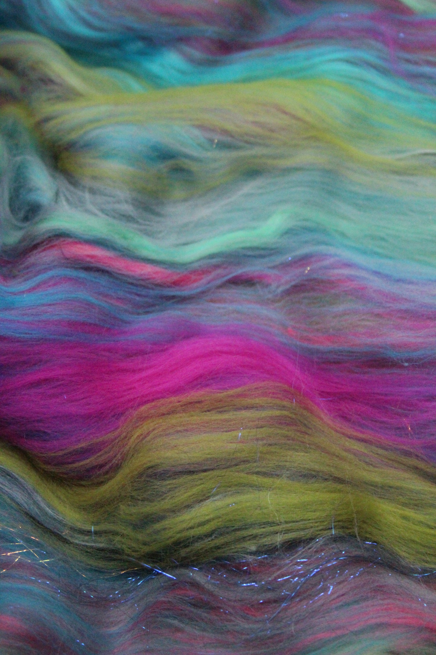 Super Soft 18.5 Micron Merino Wool Art Batt  - Purple Green Blue Pink - 111 grams 3.9 oz - Wool for felting, spinning and weaving