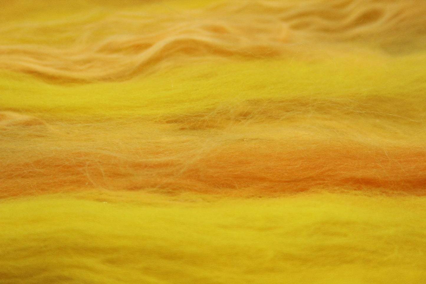 Merino Art Batt  -  Yellow - 59 grams 2 oz - Wool for felting, spinning and weaving