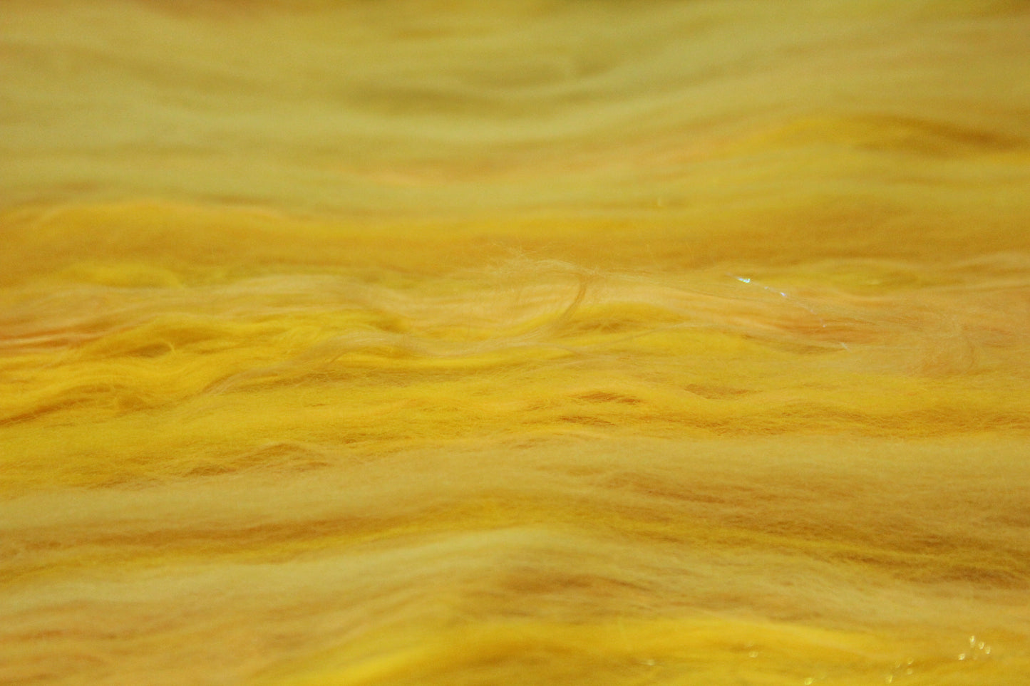 Merino Art Batt  -  Yellow - 59 grams 2 oz - Wool for felting, spinning and weaving