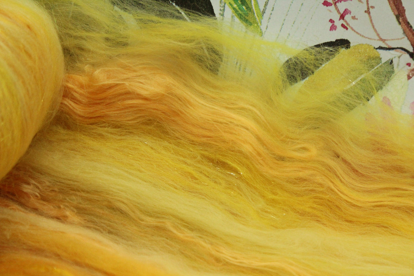 Merino Art Batt  -  Yellow - 59 grams 2 oz - Wool for felting, spinning and weaving