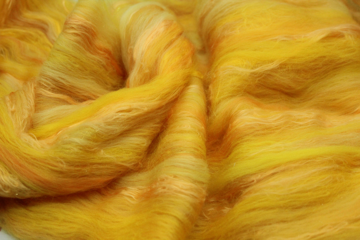 Merino Art Batt  -  Yellow - 59 grams 2 oz - Wool for felting, spinning and weaving