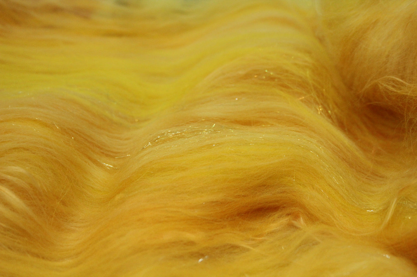 Merino Art Batt  -  Yellow - 59 grams 2 oz - Wool for felting, spinning and weaving