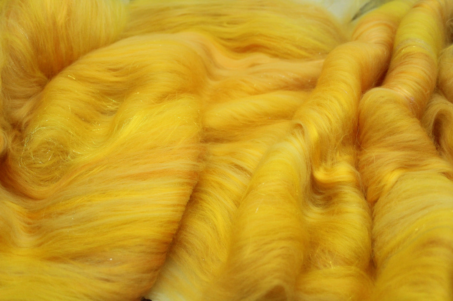 Merino Art Batt  -  Yellow - 59 grams 2 oz - Wool for felting, spinning and weaving