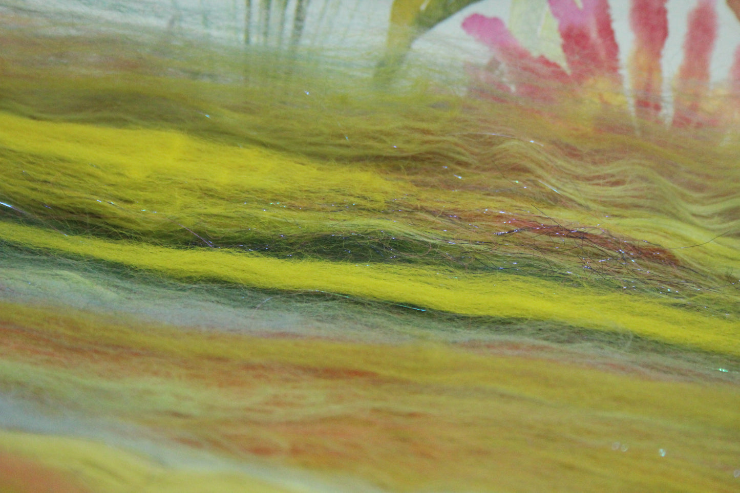 Merino Art Batt  -  Green Yellow - 43 grams 1.5 oz - Wool for felting, spinning and weaving