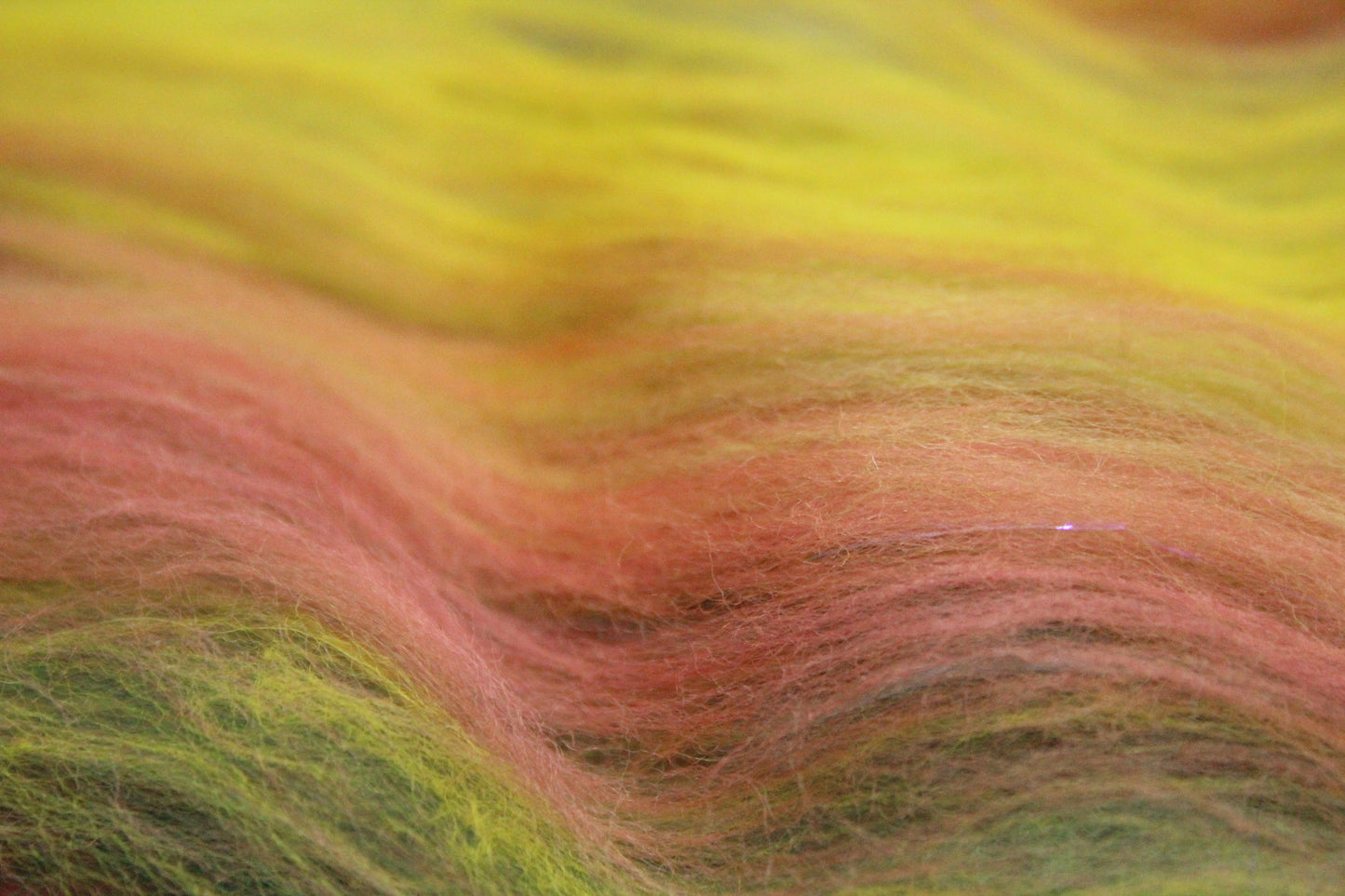 Merino Art Batt  -  Green Yellow - 43 grams 1.5 oz - Wool for felting, spinning and weaving