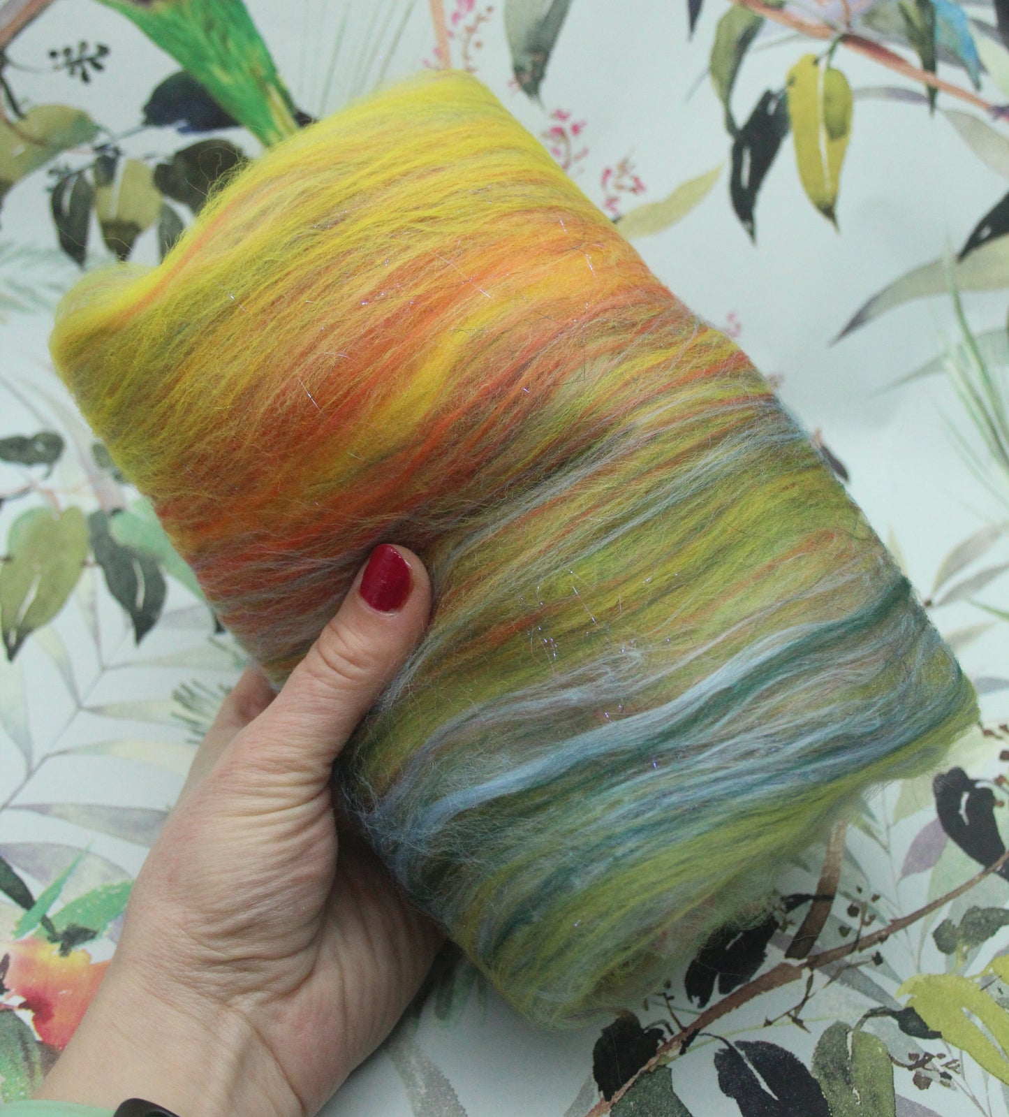 Merino Art Batt  -  Green Yellow - 43 grams 1.5 oz - Wool for felting, spinning and weaving