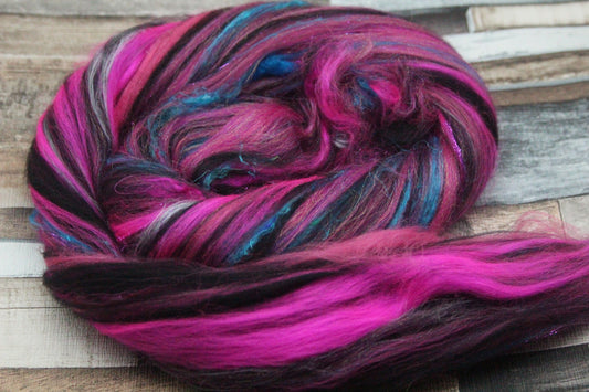 Wool Blend - Pink Black - 32 grams / 1.1 oz  - Fibre for felting, weaving or spinning
