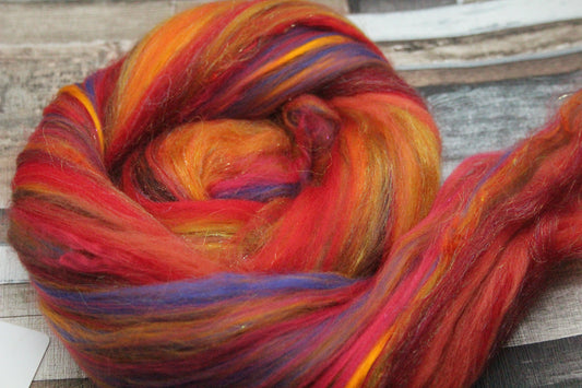 Wool Blend - Red Brown Orange - 32 grams / 1.1 oz  - Fibre for felting, weaving or spinning