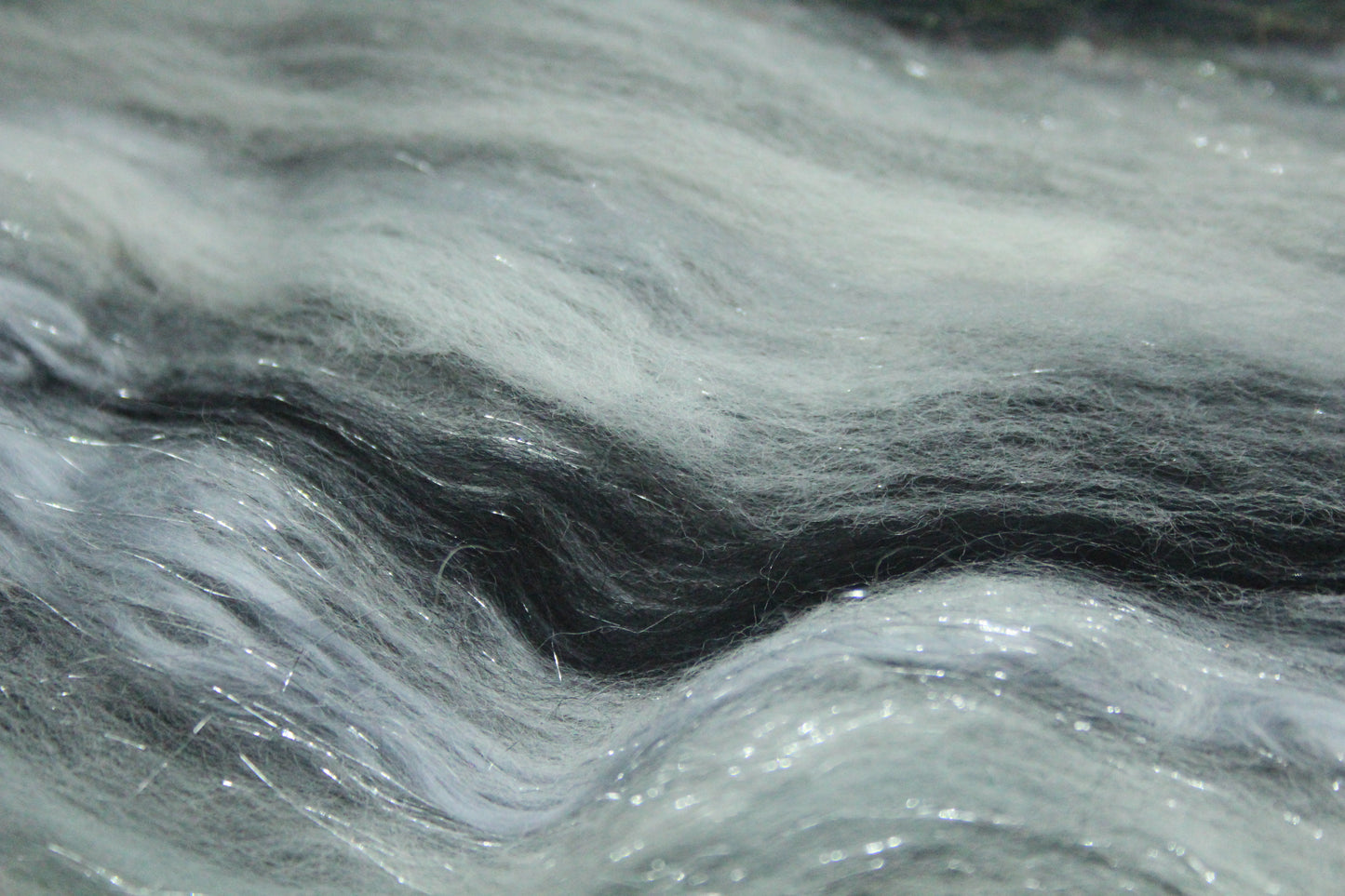 Merino Art Batt  -  White Grey Black - 110 grams 3.8 oz - Wool for felting, spinning and weaving
