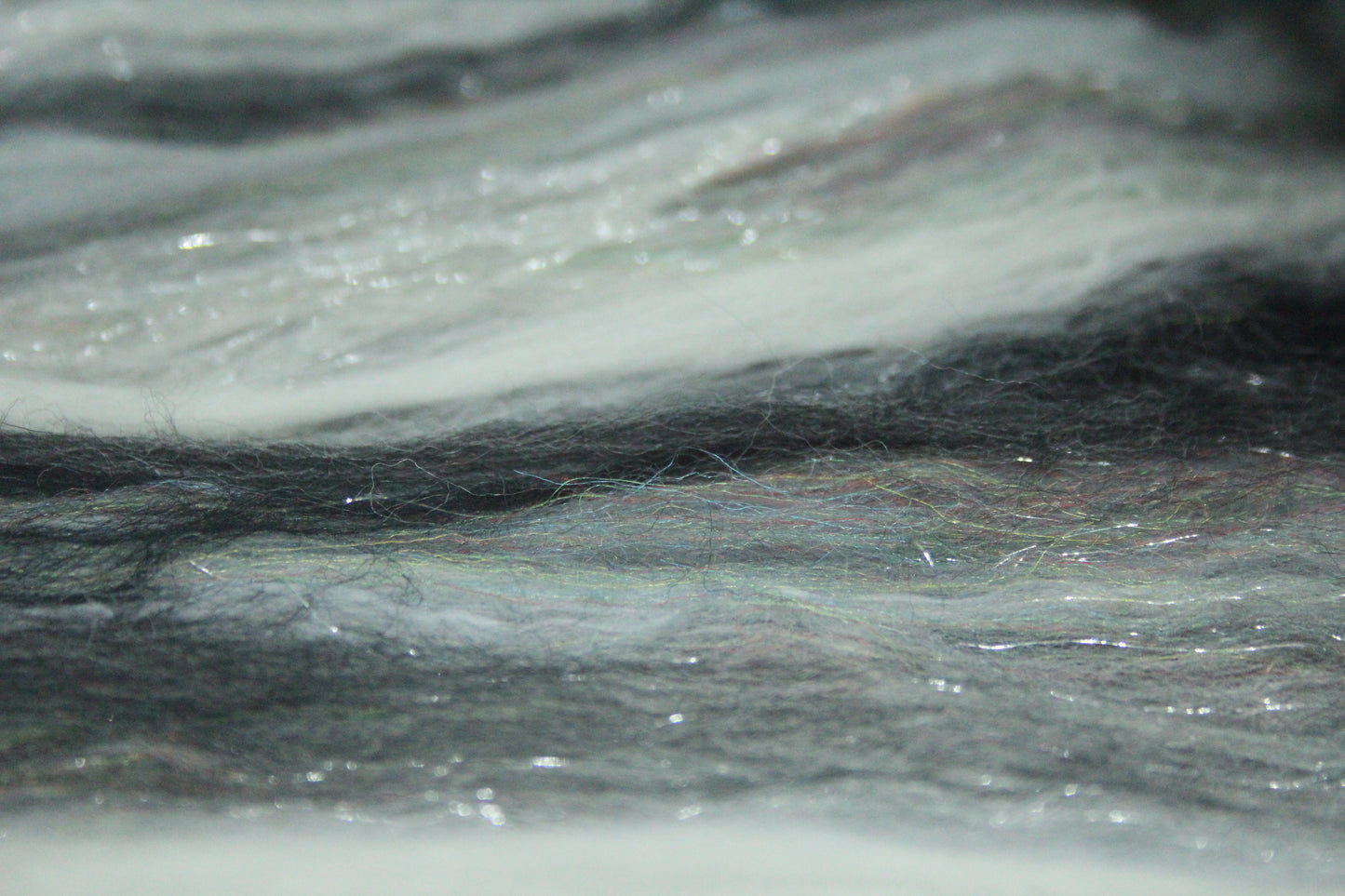 Merino Art Batt  -  White Grey Black - 110 grams 3.8 oz - Wool for felting, spinning and weaving