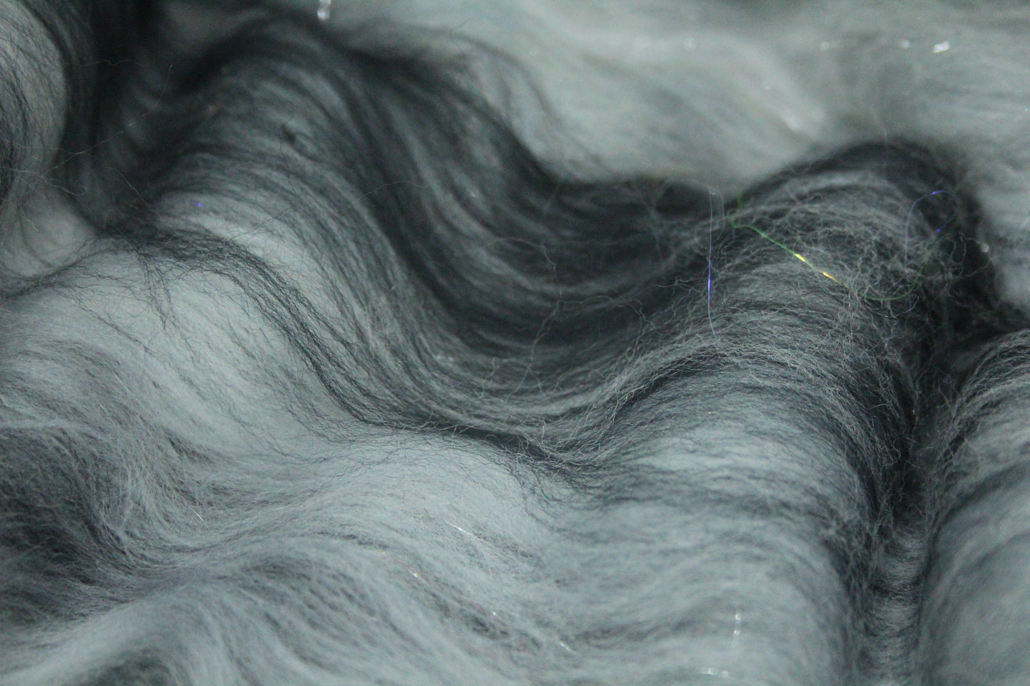 Merino Art Batt  -  White Grey Black - 110 grams 3.8 oz - Wool for felting, spinning and weaving