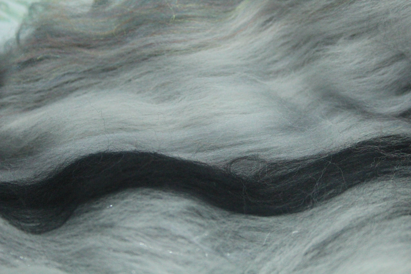 Merino Art Batt  -  White Grey Black - 110 grams 3.8 oz - Wool for felting, spinning and weaving