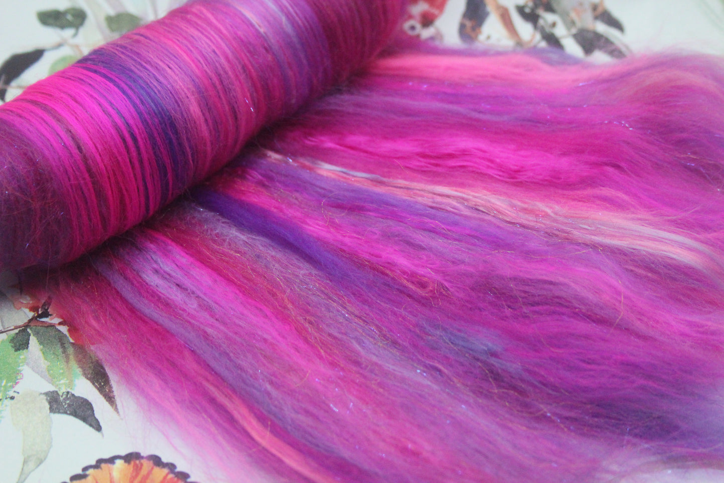 Merino Art Batt  -  Pink Purple - 70 grams 2.4 oz - Wool for felting, spinning and weaving