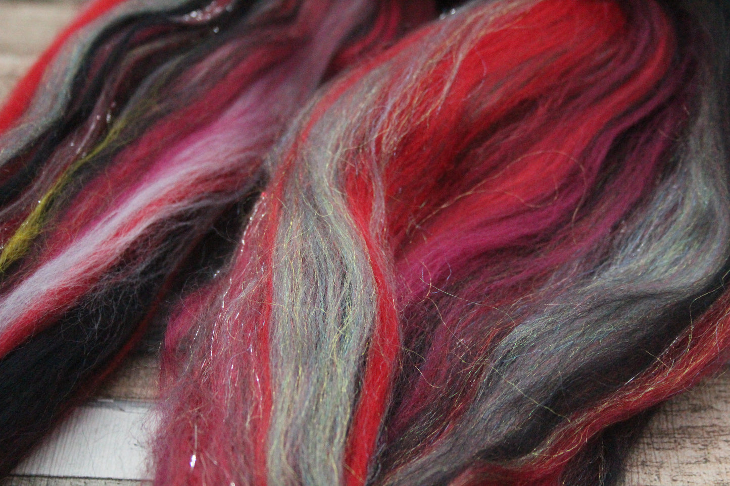 Merino Wool Blend - Red Grey Black - 22 grams / 0.7 oz  - Fibre for felting, weaving or spinning