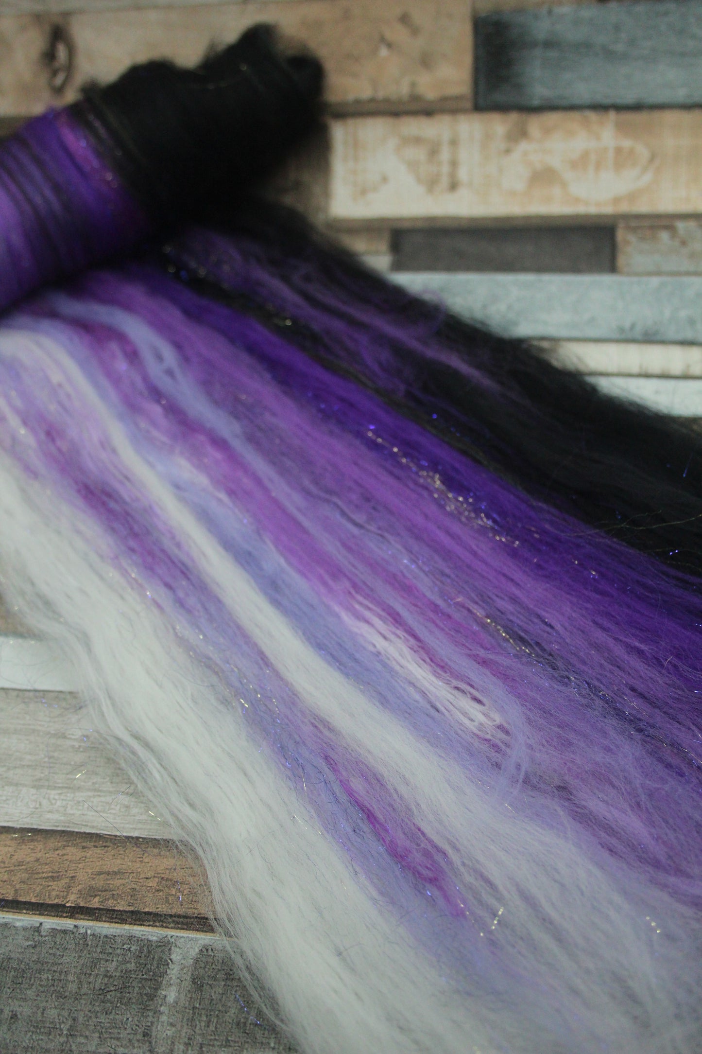 Merino Art Batt  - Black Purple White - 41 grams 1.4 oz - Wool for felting, spinning and weaving