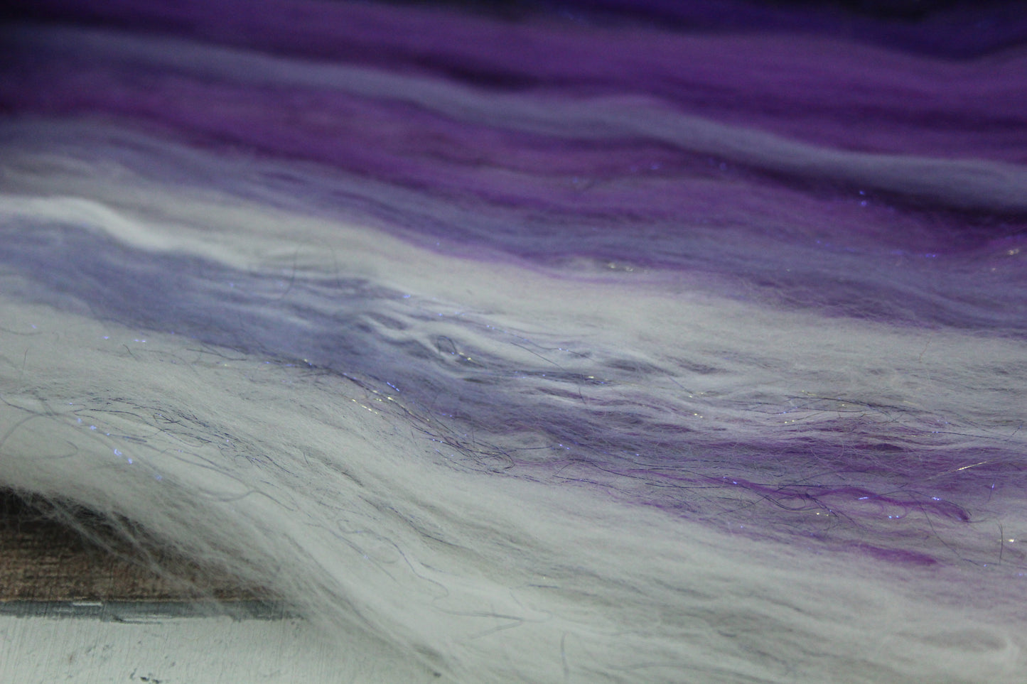 Merino Art Batt  - Black Purple White - 41 grams 1.4 oz - Wool for felting, spinning and weaving