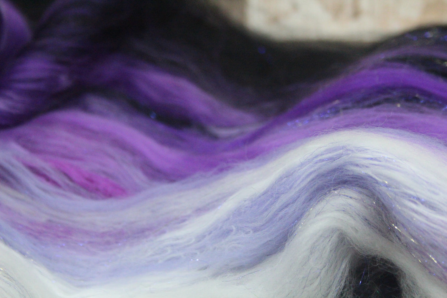 Merino Art Batt  - Black Purple White - 41 grams 1.4 oz - Wool for felting, spinning and weaving