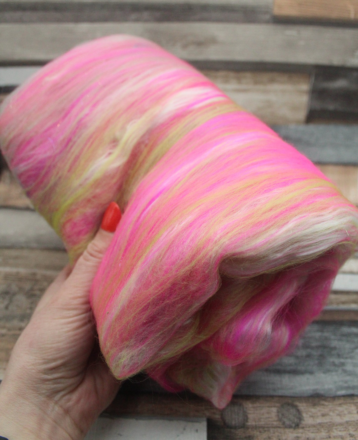 Merino Art Batt  - Pink Green  - 68 grams 2.3 oz - Wool for felting, spinning and weaving