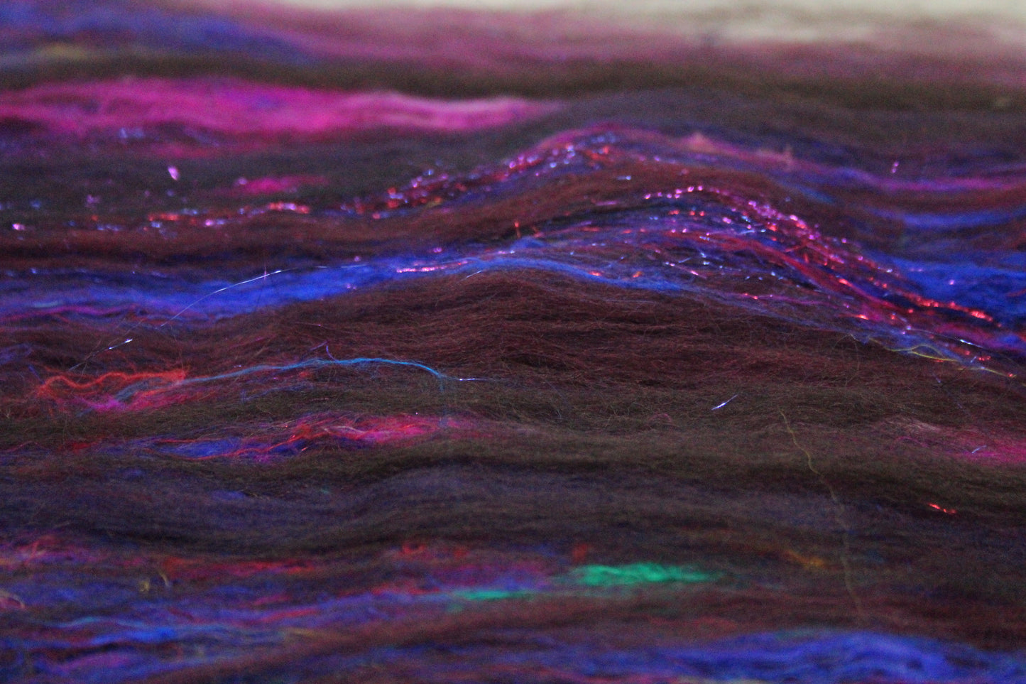 Merino Art Batt  - Black Brown Burgundy - 47 grams 1.6 oz - Wool for felting, spinning and weaving