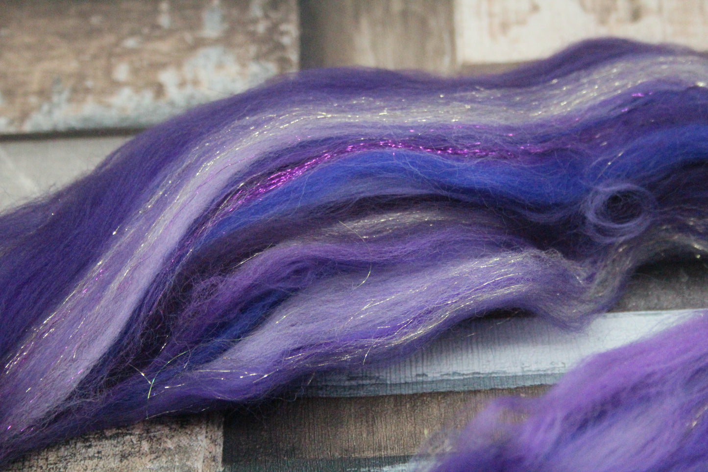 Merino Wool Blend - Purple - 18 grams / 0.6 oz  - Fibre for felting, weaving or spinning