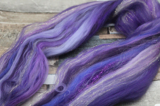 Merino Wool Blend - Purple - 18 grams / 0.6 oz  - Fibre for felting, weaving or spinning