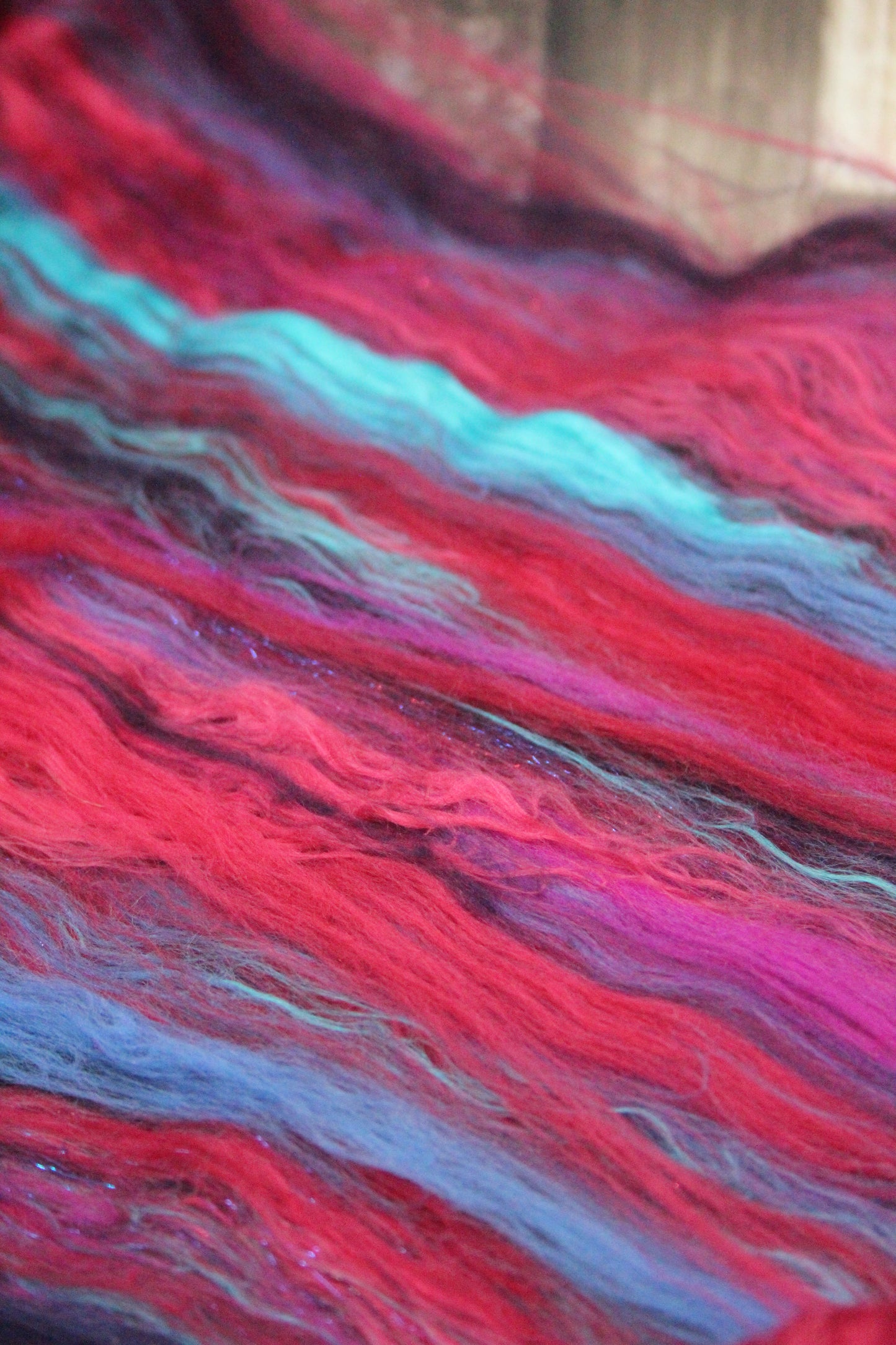 Merino Art Batt  - Red Purple Pink -  67 grams 2.3 oz - Wool for felting, spinning and weaving