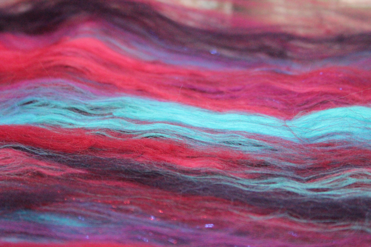 Merino Art Batt  - Red Purple Pink -  67 grams 2.3 oz - Wool for felting, spinning and weaving