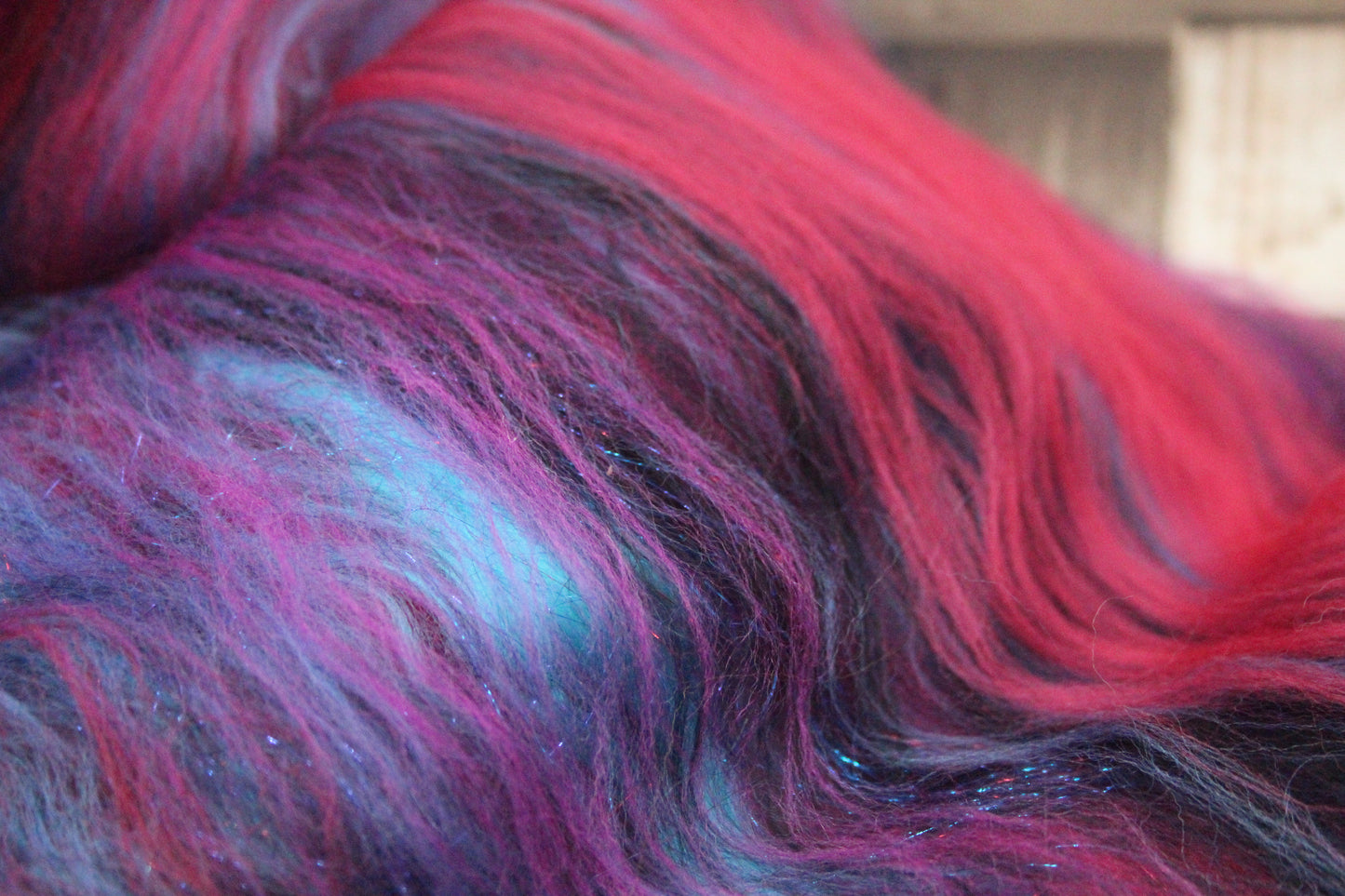 Merino Art Batt  - Red Purple Pink -  67 grams 2.3 oz - Wool for felting, spinning and weaving