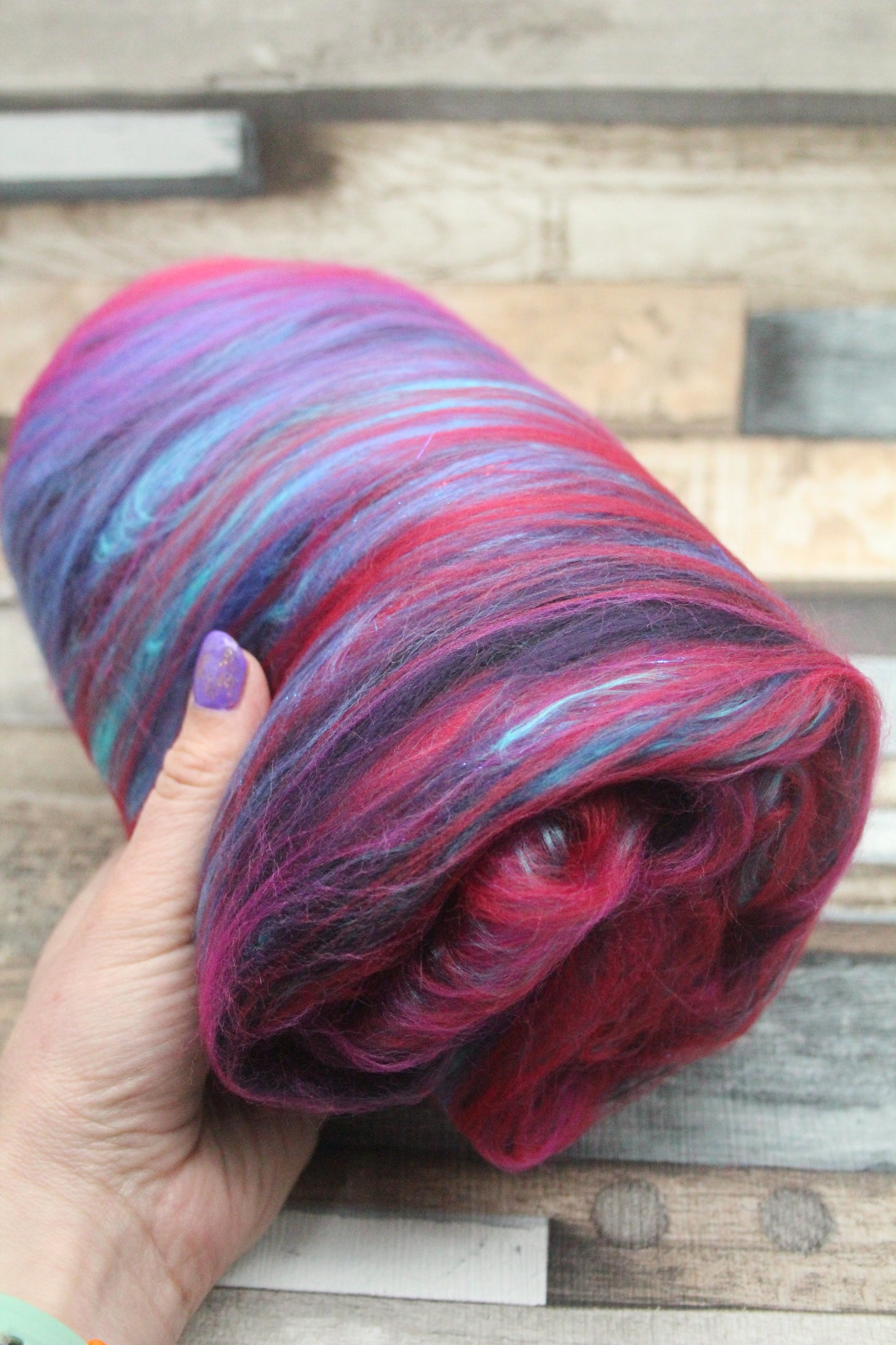 Merino Art Batt  - Red Purple Pink -  67 grams 2.3 oz - Wool for felting, spinning and weaving