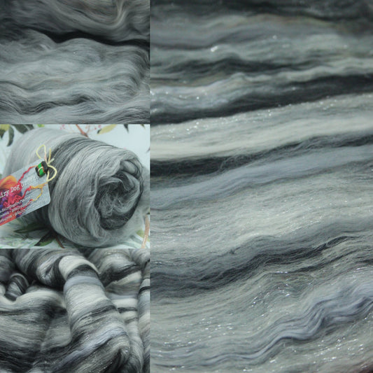 Merino Art Batt  -  White Grey Black - 110 grams 3.8 oz - Wool for felting, spinning and weaving