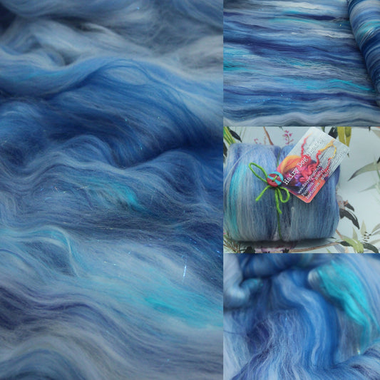 Merino Art Batt  - Blue White - 83 grams 2.9 oz - Wool for felting, spinning and weaving