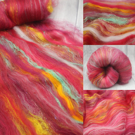 Merino Art Batt  - Red - 35 grams 1.2 oz - Wool for felting, spinning and weaving