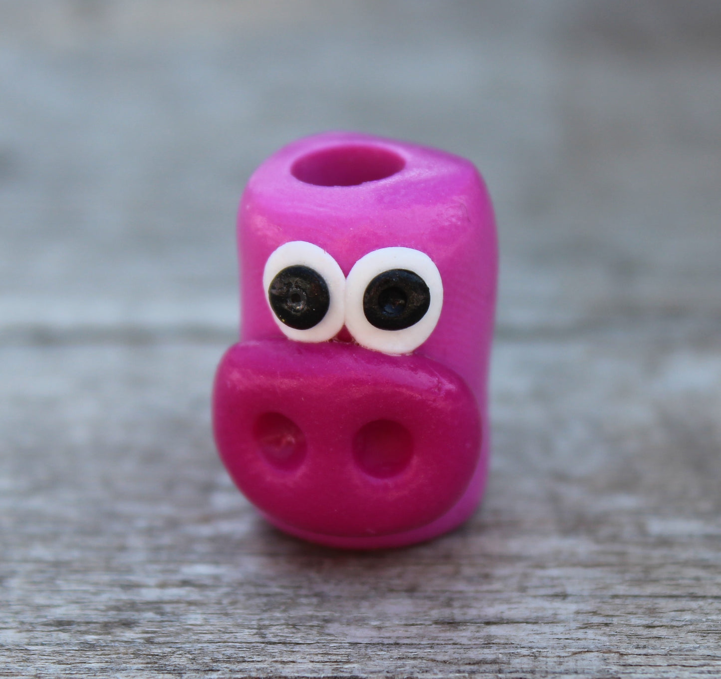 Pig Bead with a 6mm hole