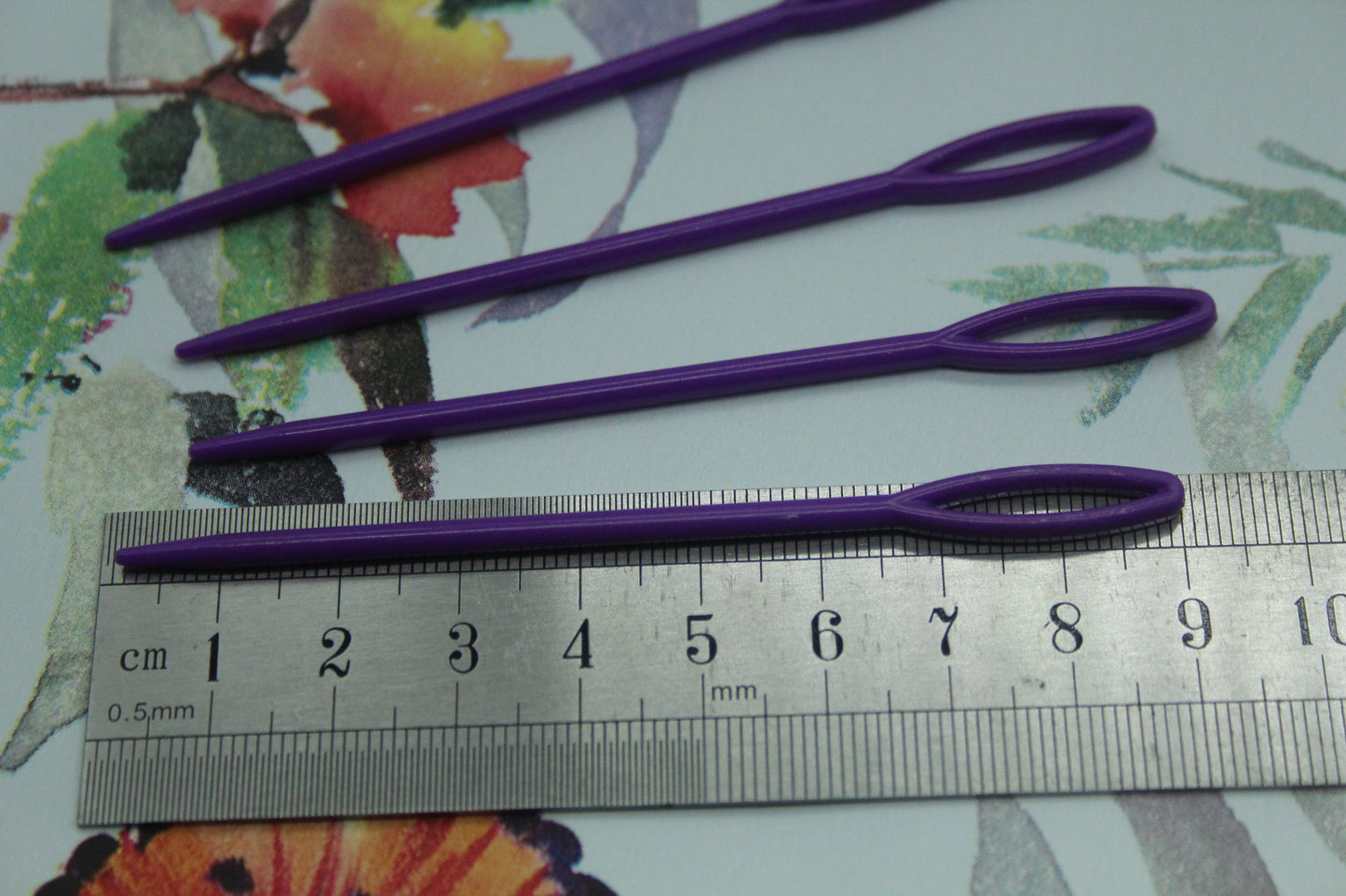 Purple Plastic Tapestry Needle 9cm